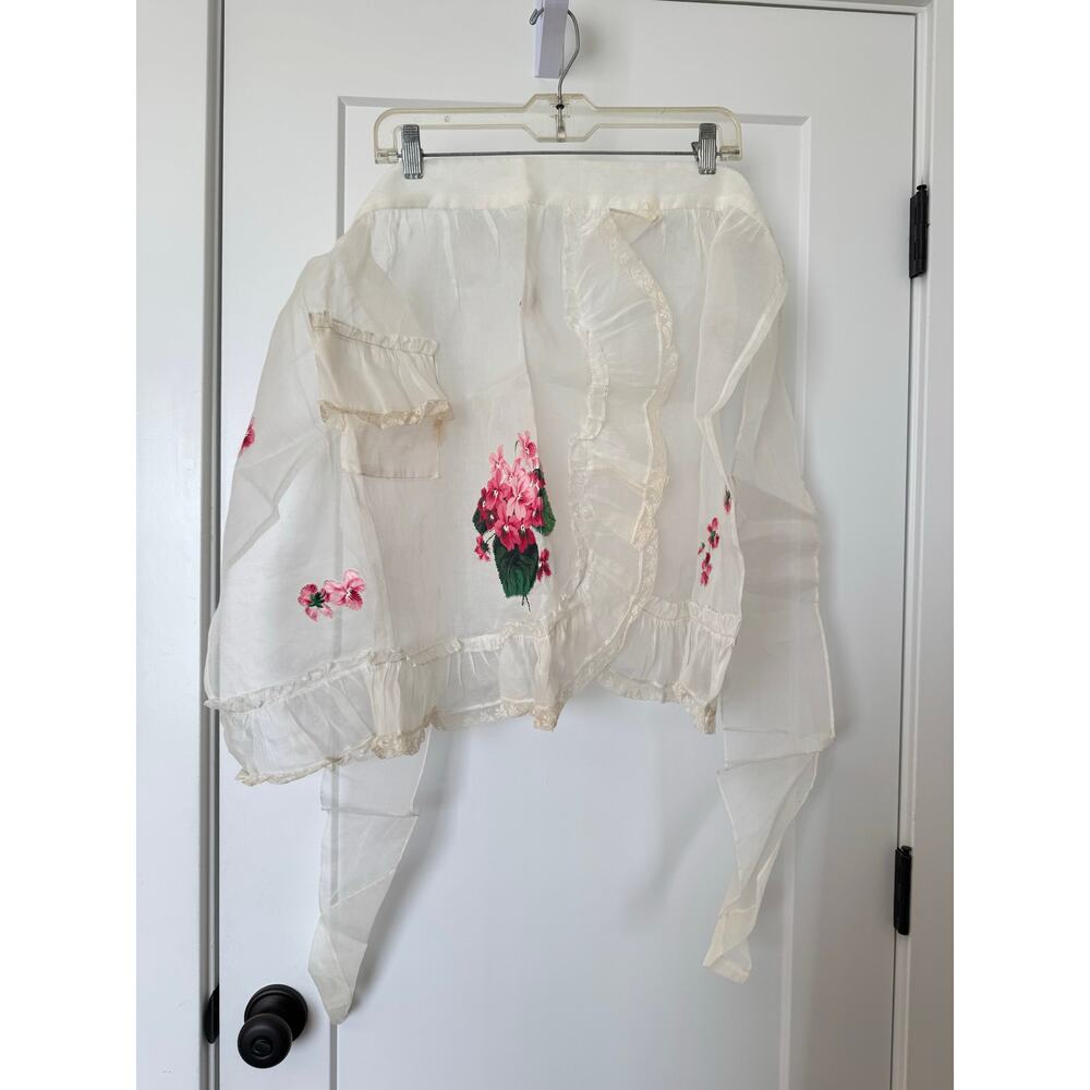 Vintage Sheer Floral Appliqué Apro – Lace & Ruffles pink Green